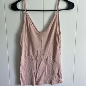 Universal thread tank top.